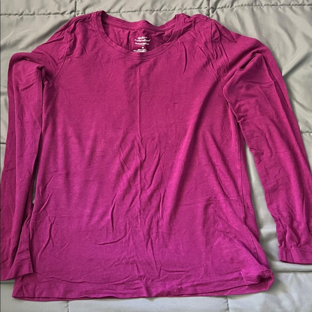 Banana Republic Fuchsia Long Sleeve Tee